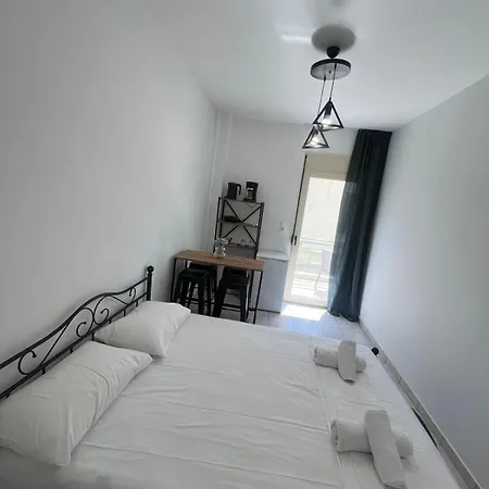 Annabell & Raches * Paralía Rachon